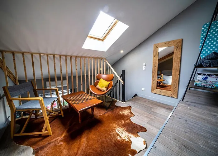 Le Cosy Rock / Rent4night Apartman *