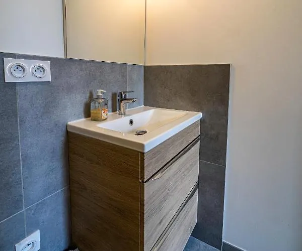 Le Cosy Rock / Rent4night *